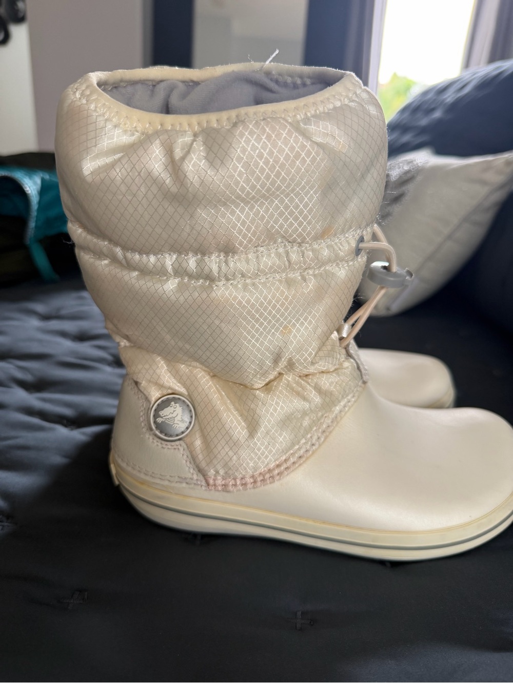 CROCS Kids Cream Quilted Winter Boots with Toggle